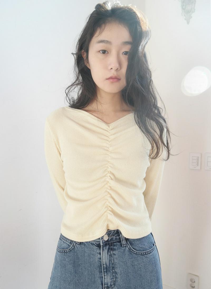 シャーリング長袖Tシャツ