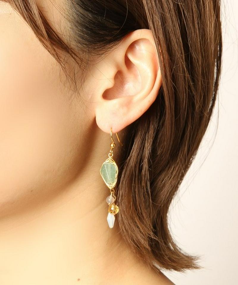 K14GF ストーンミックスグリーンピアス