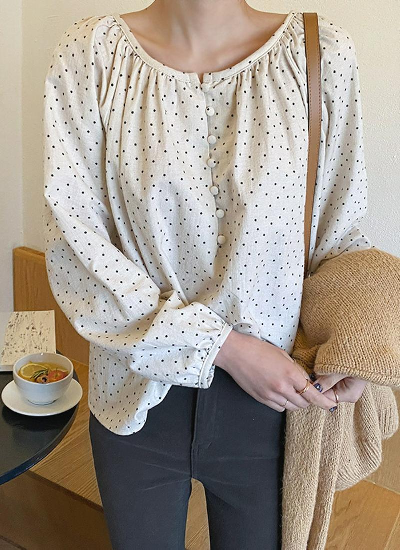 ドットシャーリングブラウス