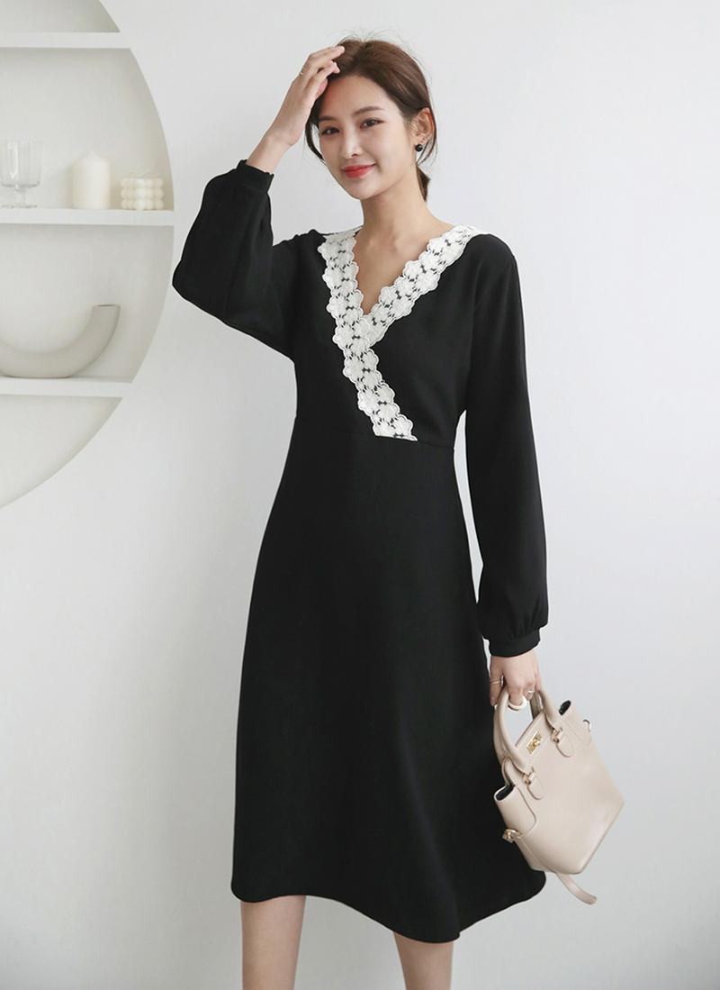 レースVネックワンピース・全2色