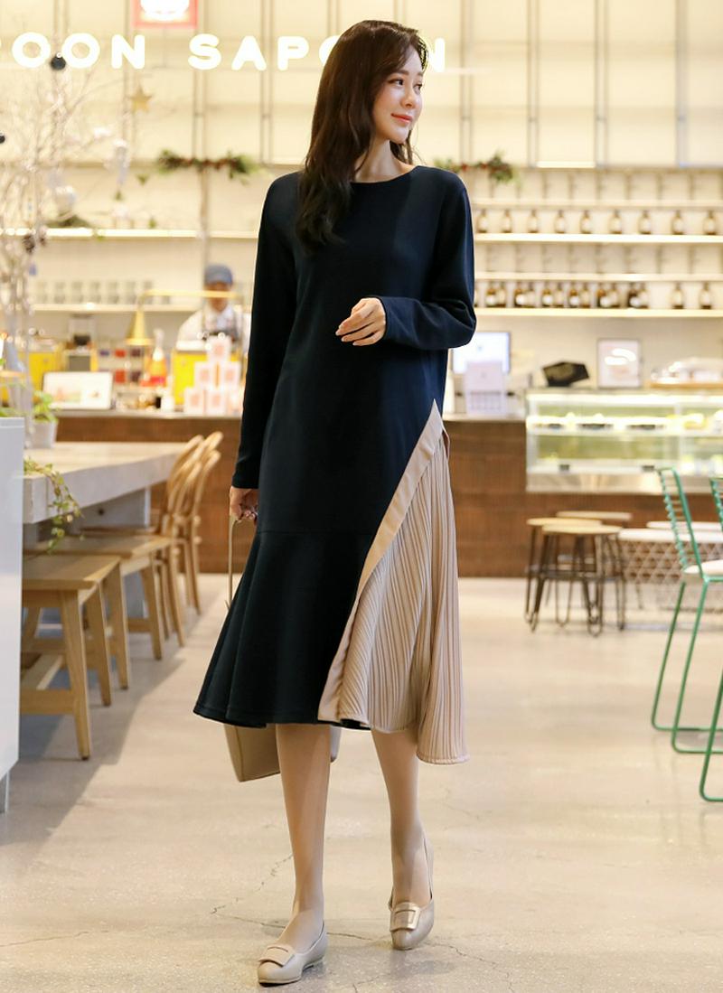 プリーツポイントワンピース