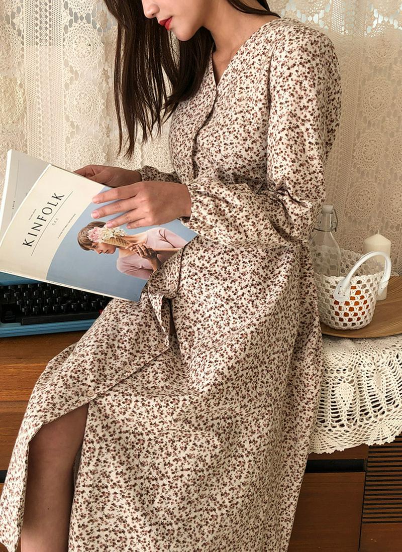 腰ストラップ花柄ワンピース