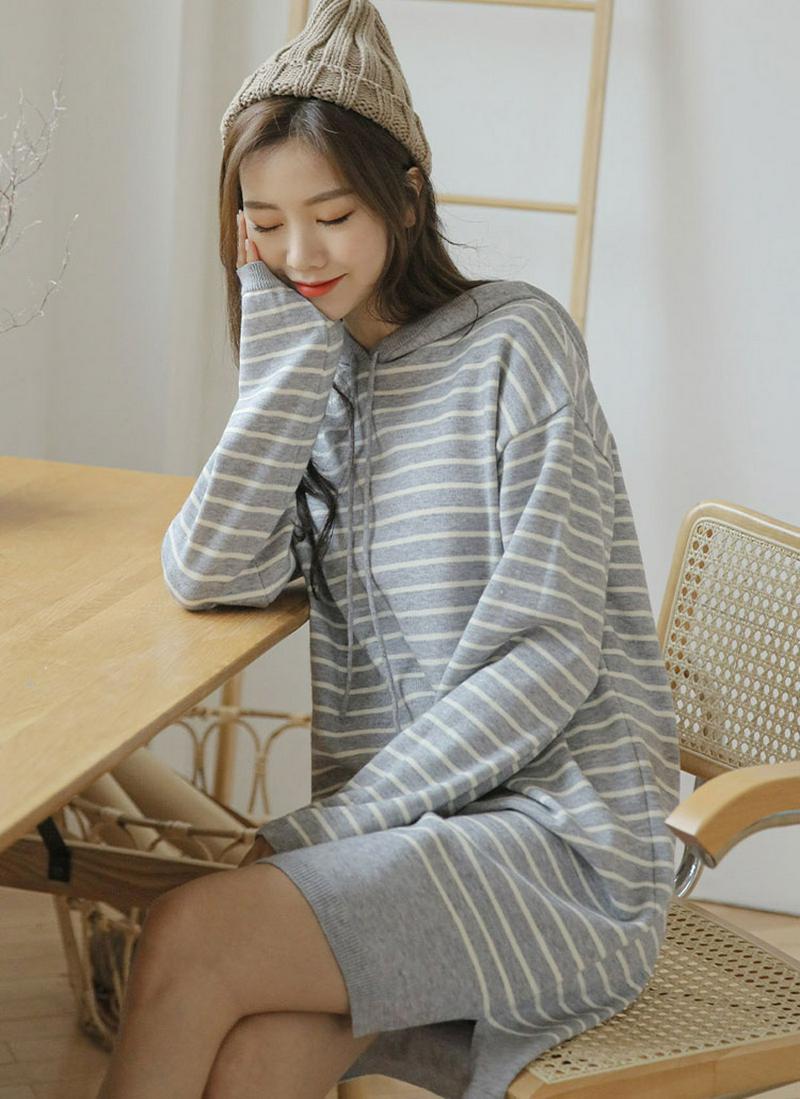 ボーダーフードミディワンピース