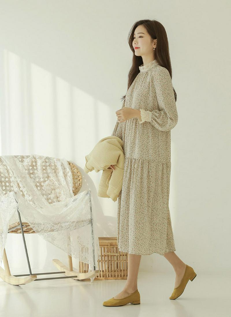 レース花柄ロングワンピース