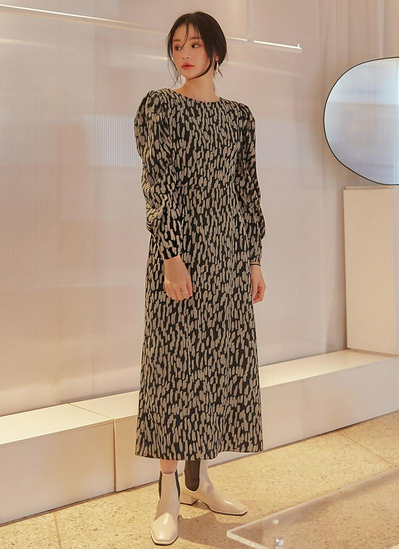 パフスリーブパターンワンピース