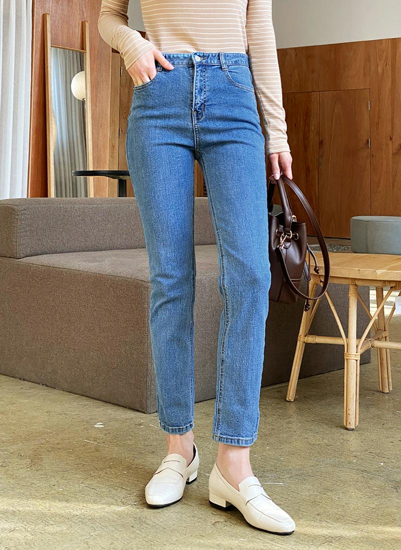 スリムストレートデニムパンツ・全2色