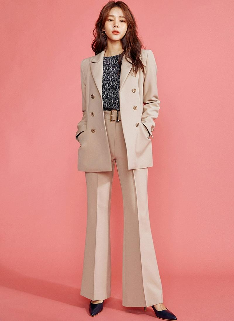 ビンテージ風ボタンダブルジャケット(ベージュ)