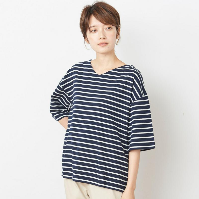 ゆったりドロップショルダーワイドＴシャツ