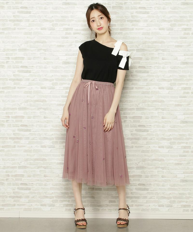ビーズ刺繍チュールスカート