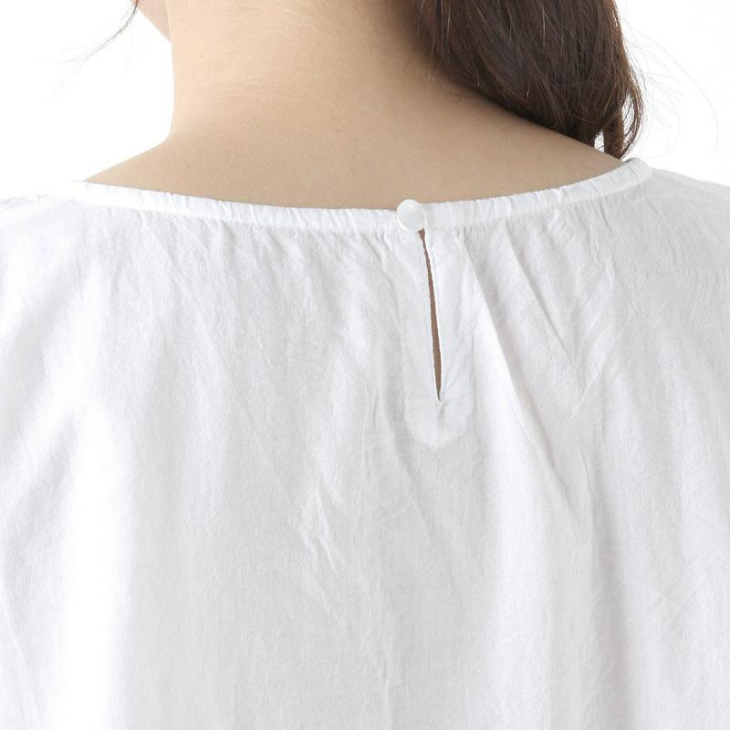 前身刺繍ブラウス
