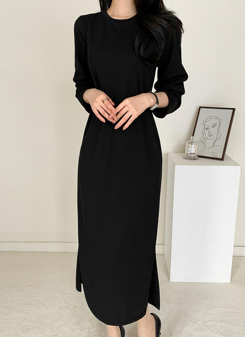 スリットヘムリブロングワンピース