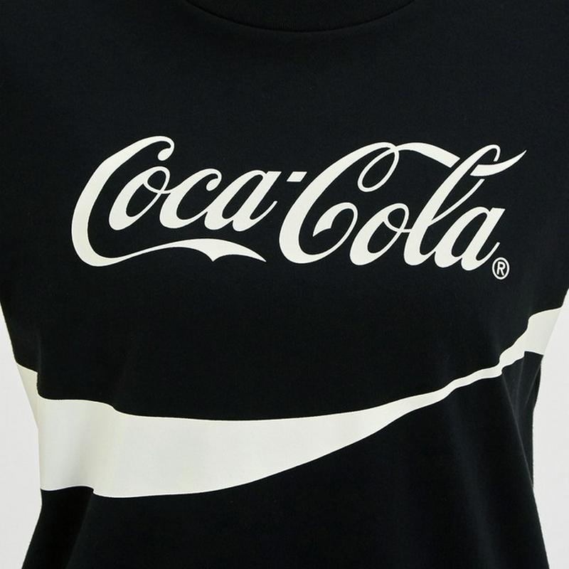 グラフィックT(半袖)Coca-Cola2+X