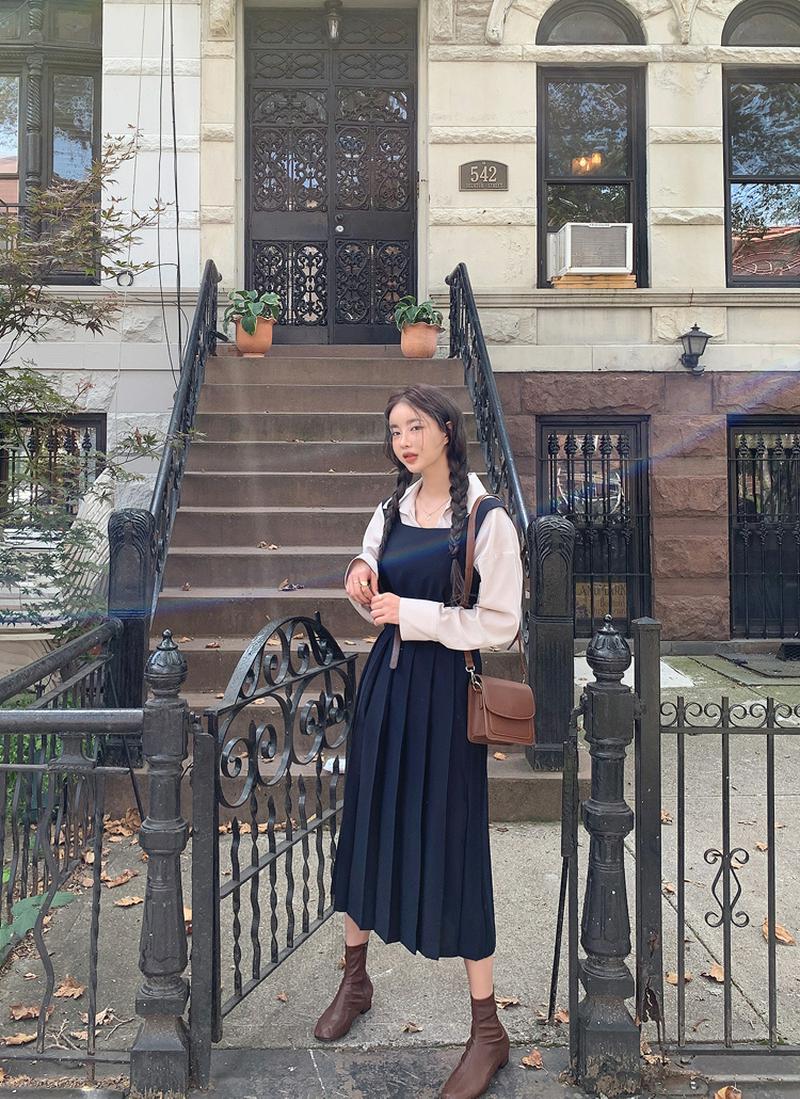 ノースリプリーツワンピース