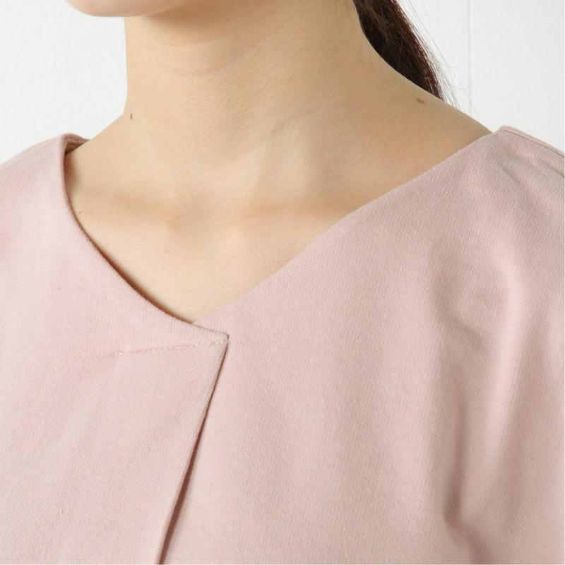 表面感のあるピーチ起毛のタック入りＴシャツ（ノージーン/NO JEAN）