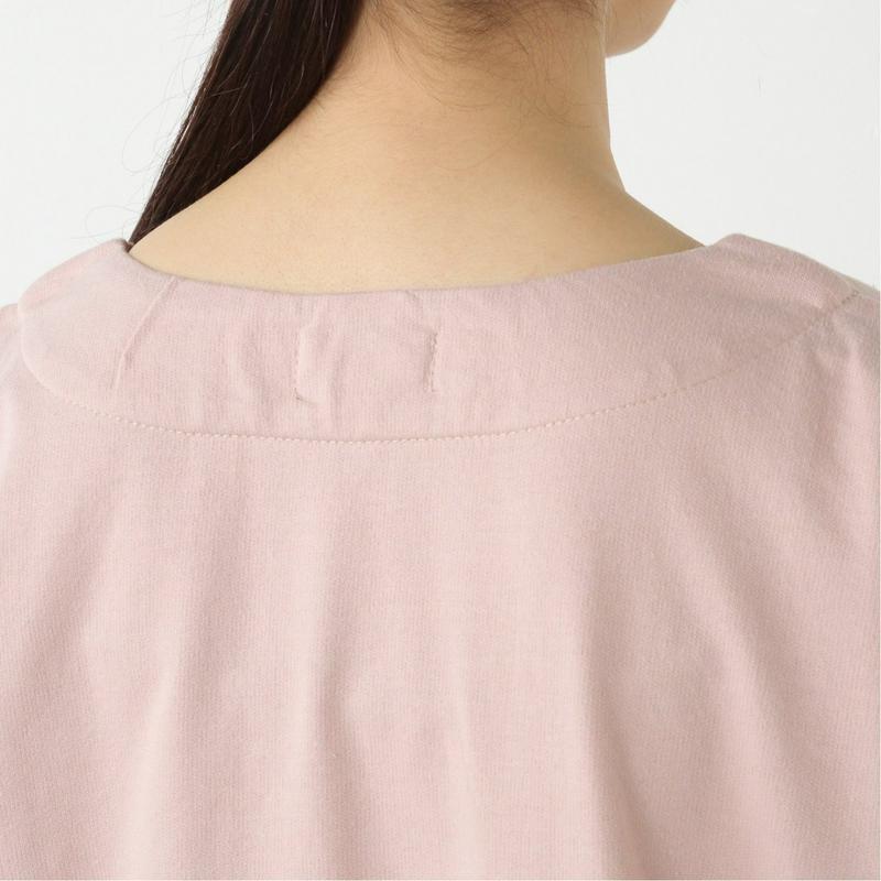 表面感のあるピーチ起毛のタック入りＴシャツ（ノージーン/NO JEAN）