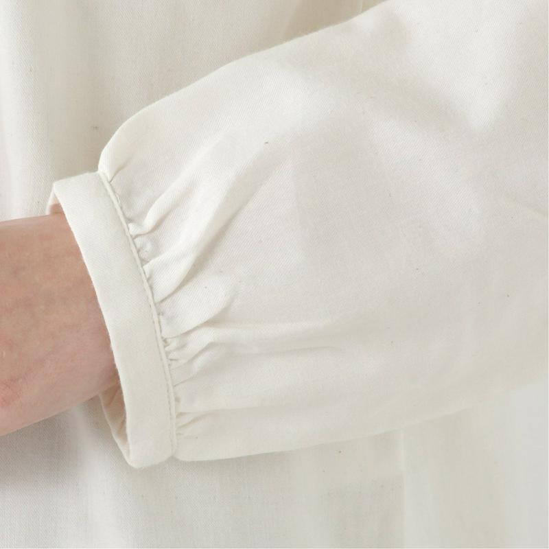 Ｗガーゼ素材のノーカラースモックブラウス（ノージーン/NO JEAN）