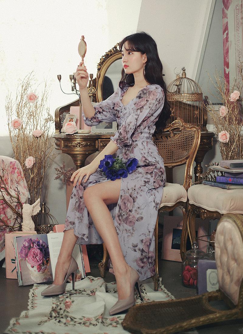 ギャザーローズスリットワンピース