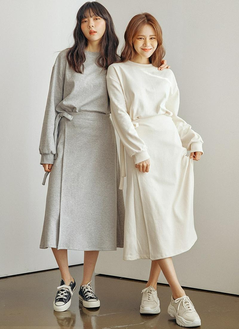 Tシャツ&ラップスカートSET