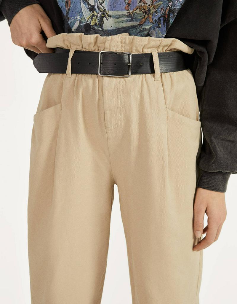 ベルト付きペーパーバッグパンツ