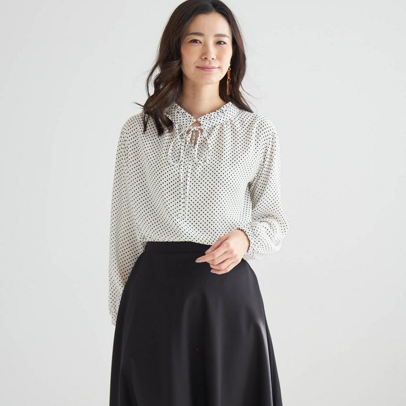 【ＳＴＹＬＥ　ＳＮＡＰセレクト】前後２ＷＡＹドット柄プリントブラウス［日本製］