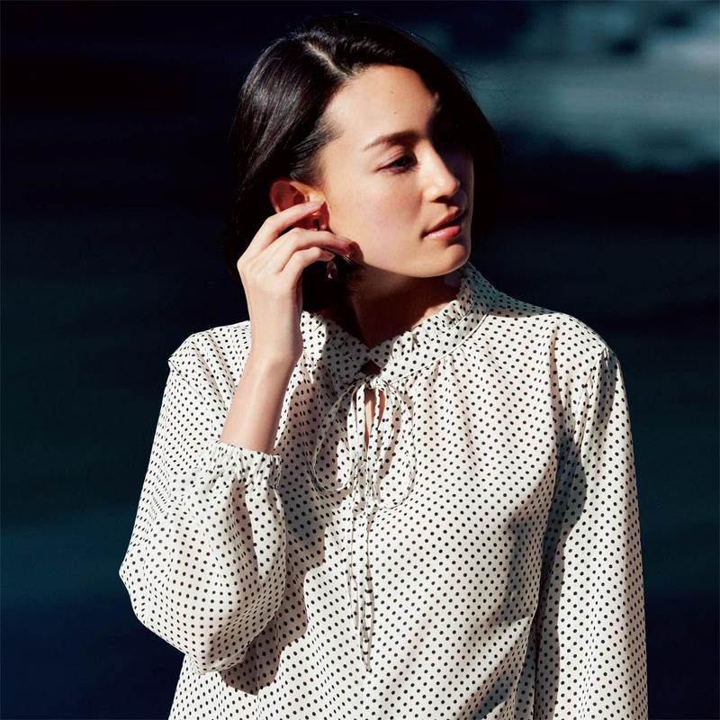 【ＳＴＹＬＥ　ＳＮＡＰセレクト】前後２ＷＡＹドット柄プリントブラウス［日本製］