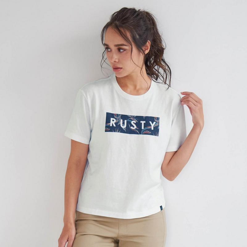 コーデのアクセントに！ロゴ入り半袖Ｔシャツ【ＵＶ・吸汗・速乾】（ラスティ/RUSTY）