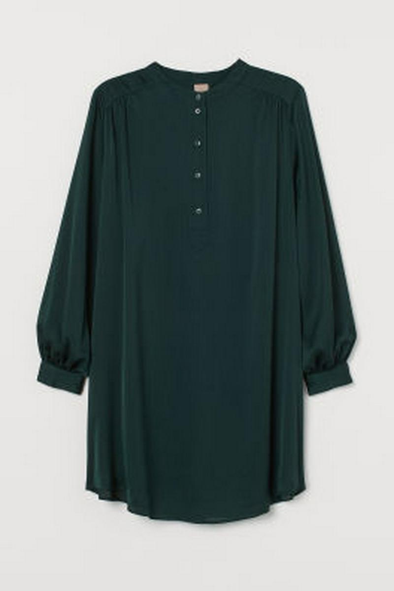 H&M+ Vネックワンピース