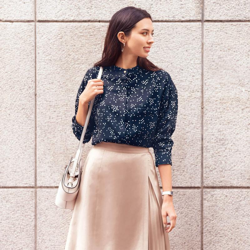 【ＳＴＹＬＥ　ＳＮＡＰセレクト】柔らかな落ち感の２ＷＡＹとろみブラウス