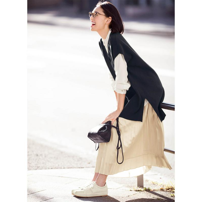 【ＳＴＹＬＥ　ＳＮＡＰセレクト】柔らかな落ち感の２ＷＡＹとろみブラウス