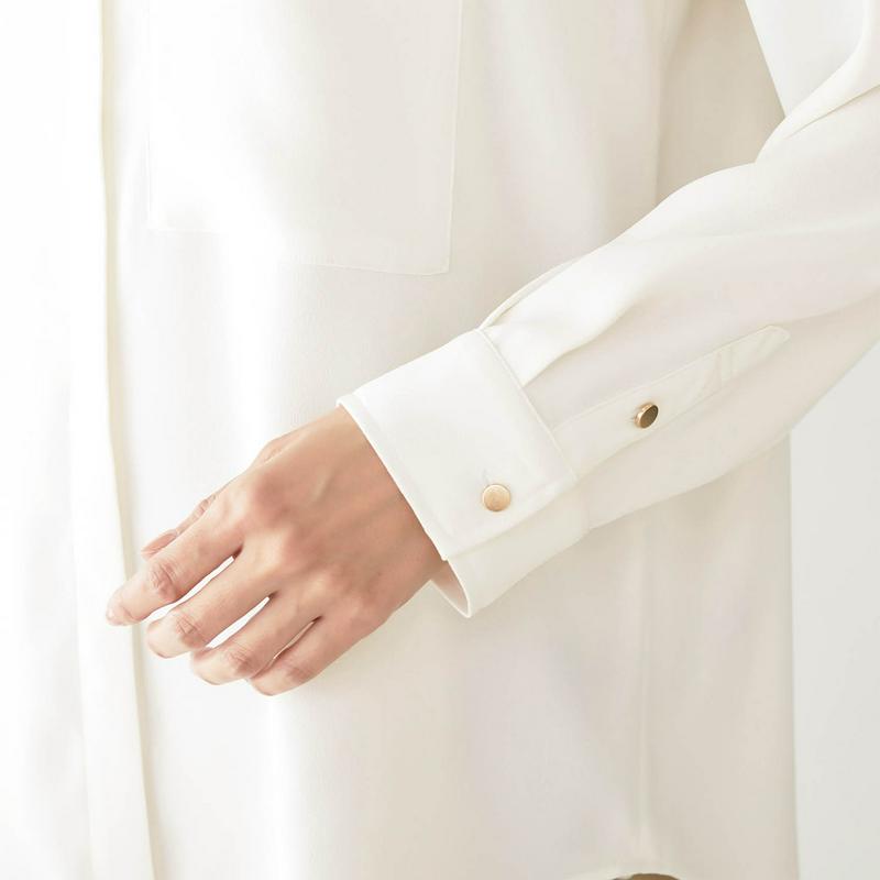 【ＳＴＹＬＥ　ＳＮＡＰセレクト】柔らかな落ち感の２ＷＡＹとろみブラウス