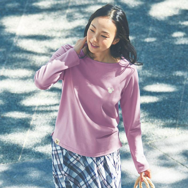 【おうちディズニー】ボートネック長袖Ｔシャツ「ミッキーモチーフ」