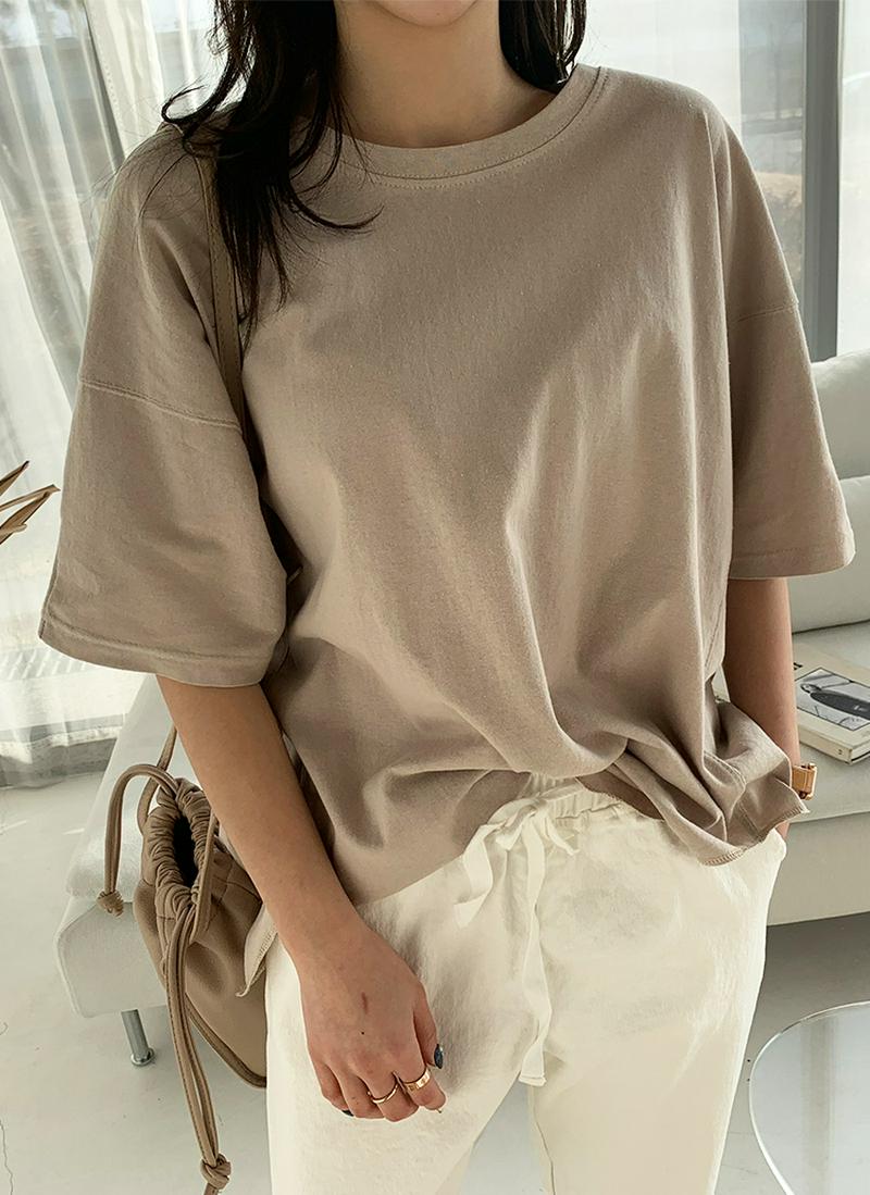 ルーズフィット半袖Tシャツ