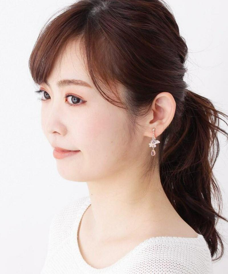蝶花モチーフゆらイヤリング