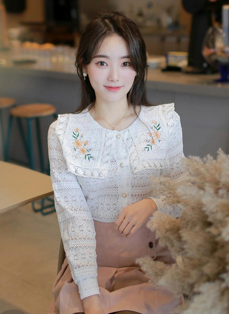 フラワー刺繍レースカーディガン