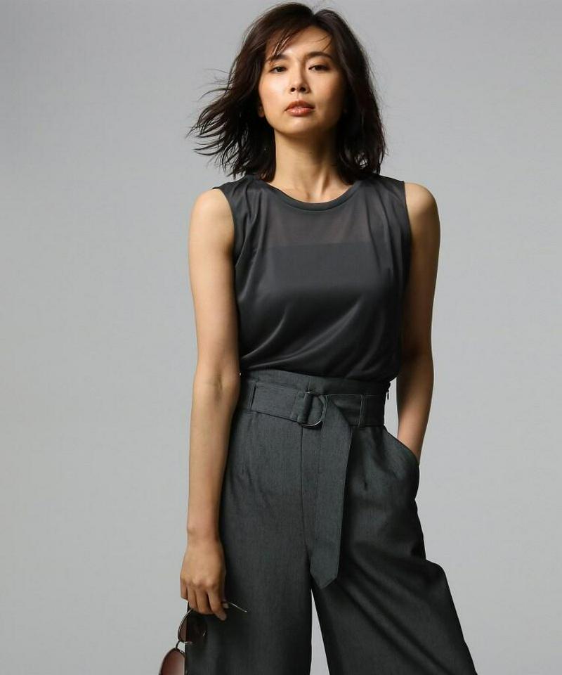 シアーノースリーブトップス