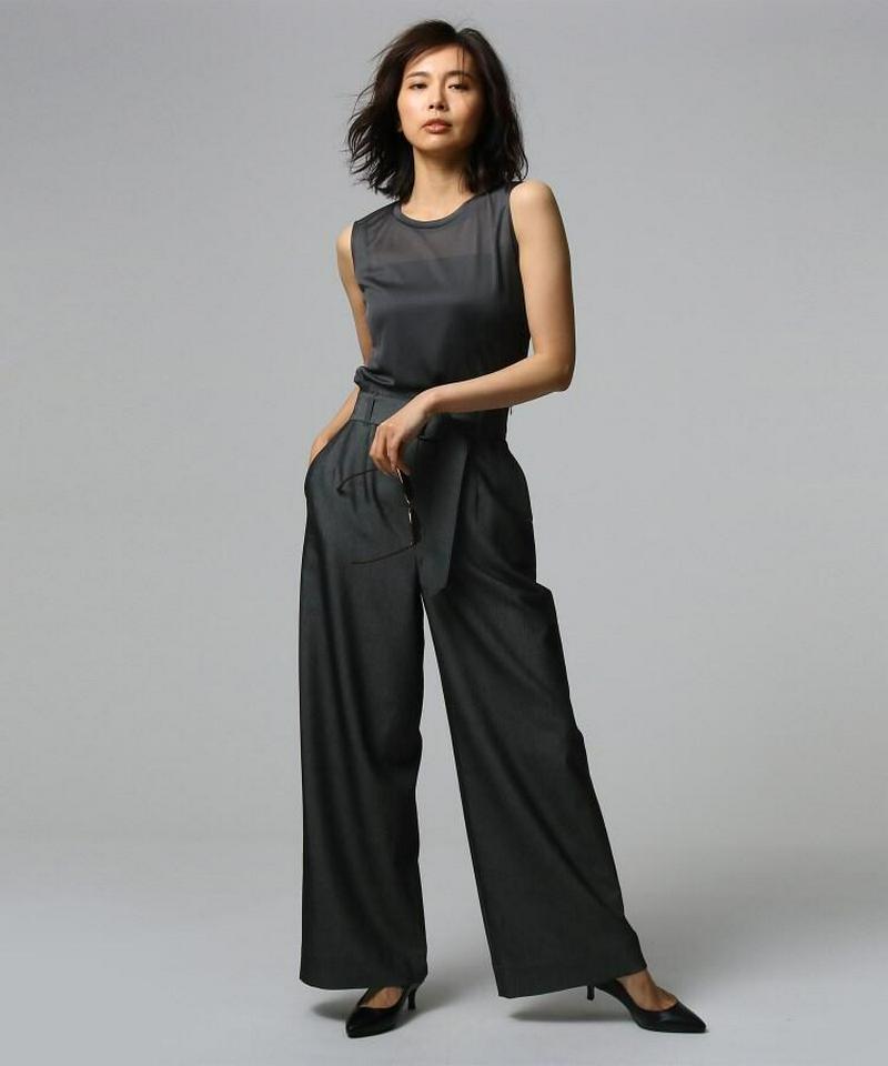 シアーノースリーブトップス