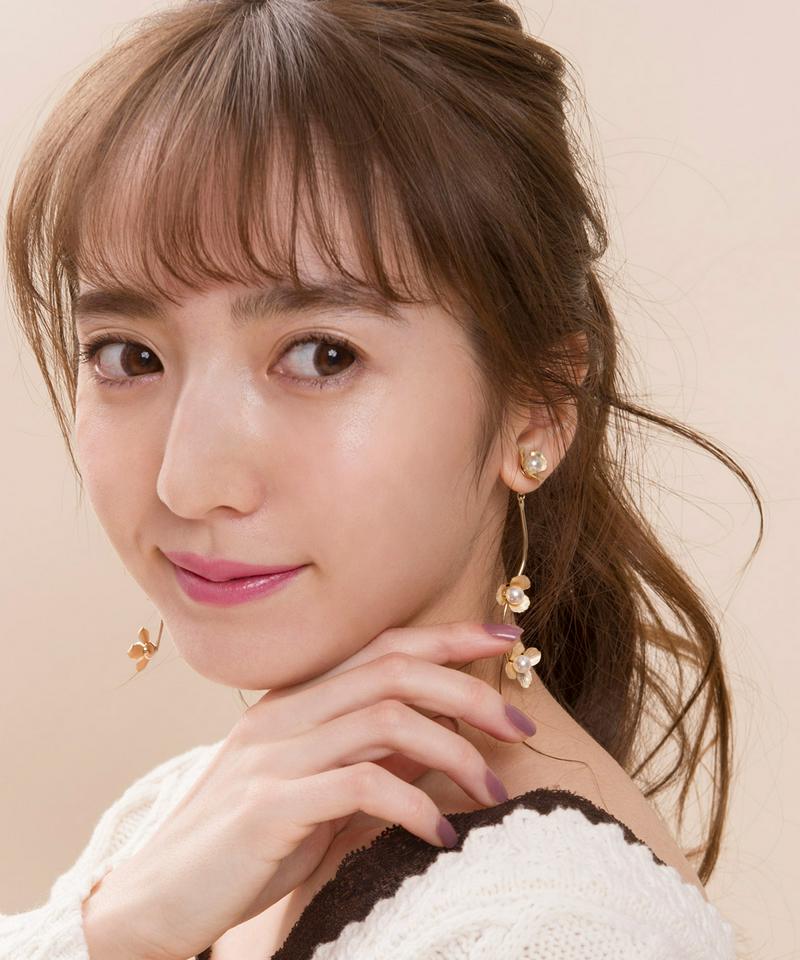 【felice】3連フラワーピアス