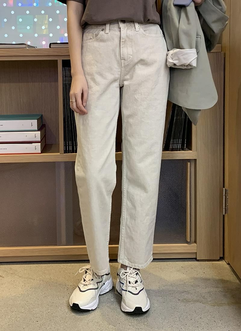 ストレートフィットコットンパンツ