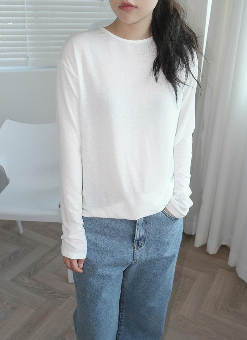 ルーズフィットラウンドネックTシャツ