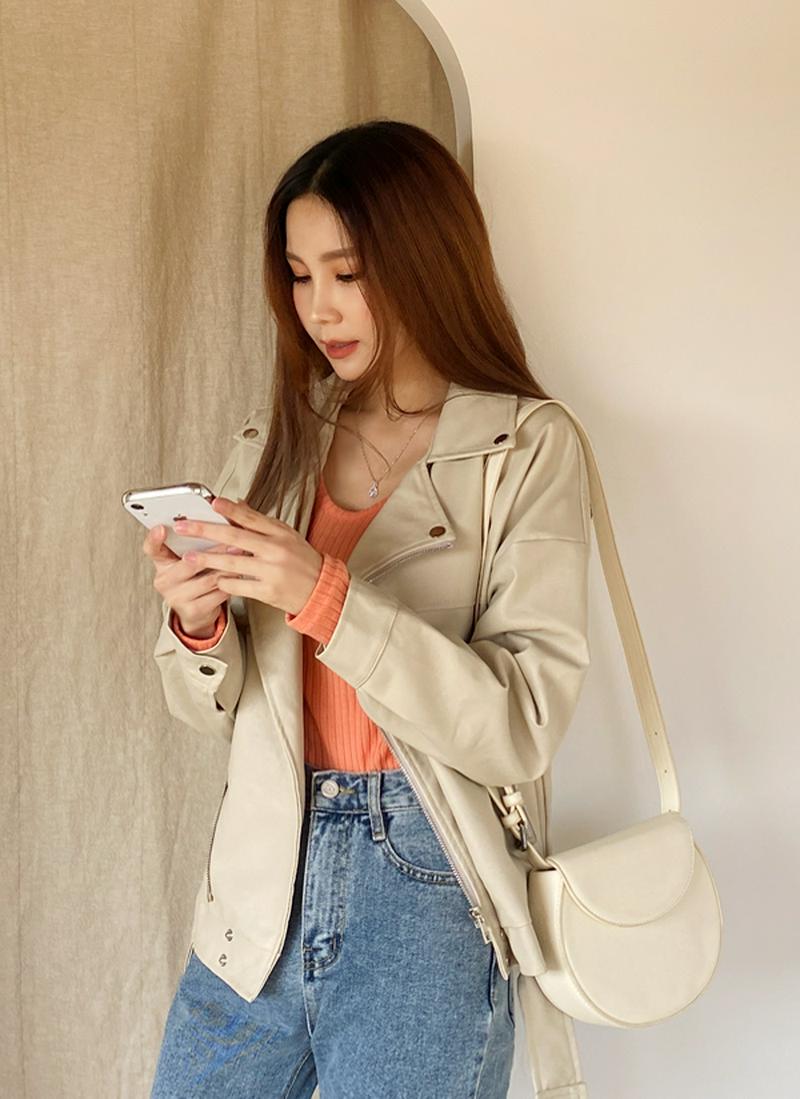 ルーズライダースジャケット