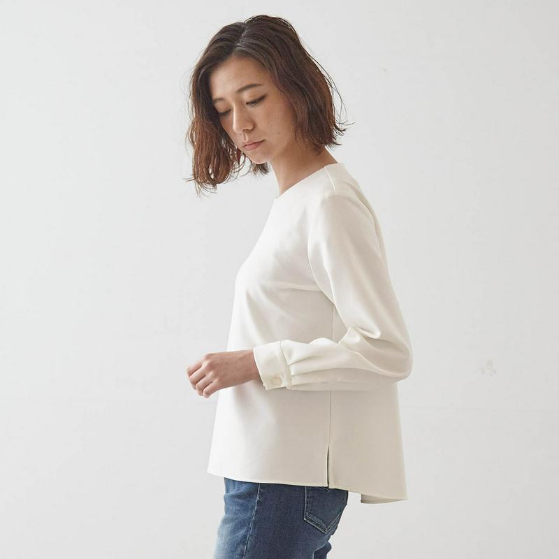【ＳＴＹＬＥ　ＳＮＡＰ掲載】ストレッチブラウス【汚れにくい白】