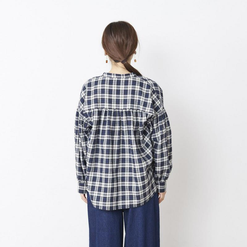チェック柄微起毛ギャザーシャツ
