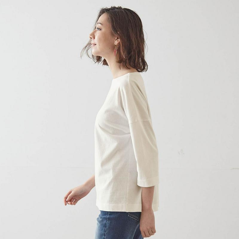 【ＳＴＹＬＥ　ＳＮＡＰ掲載】コットン１００％ドロップショルダーカットソープルオーバー【汚れにくい白】