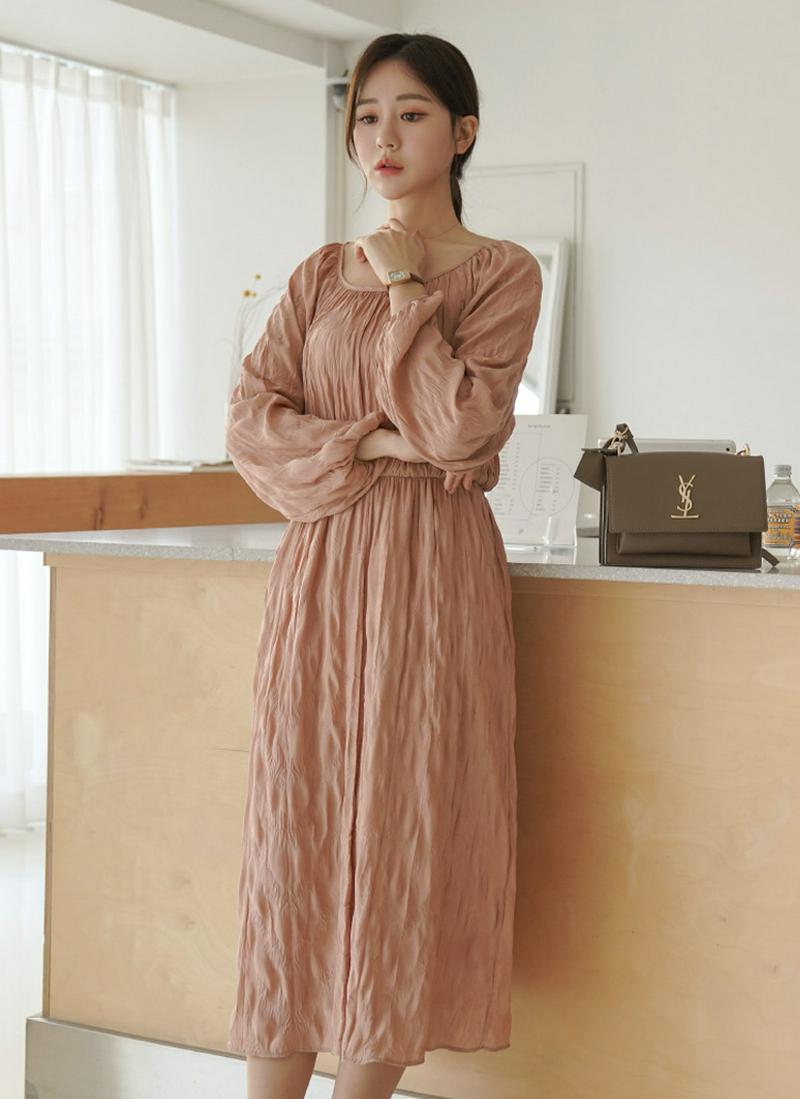 ラウンドネックリンクルワンピース