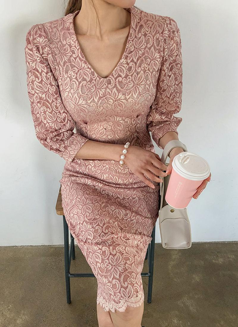 Vネックレーススリムワンピース