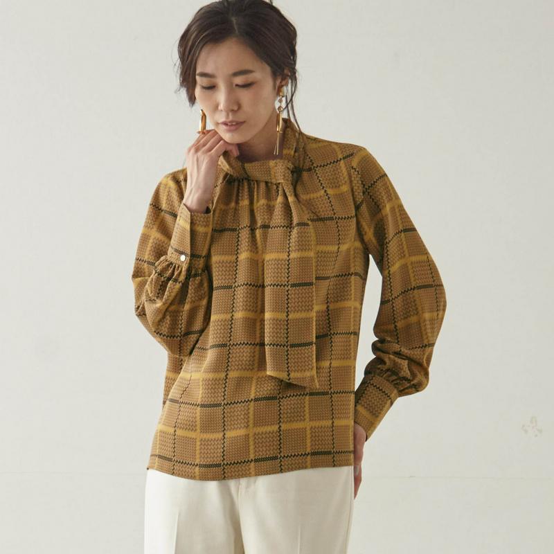 【ＳＴＹＬＥ　ＳＮＡＰセレクト】ホースプリントブラウス