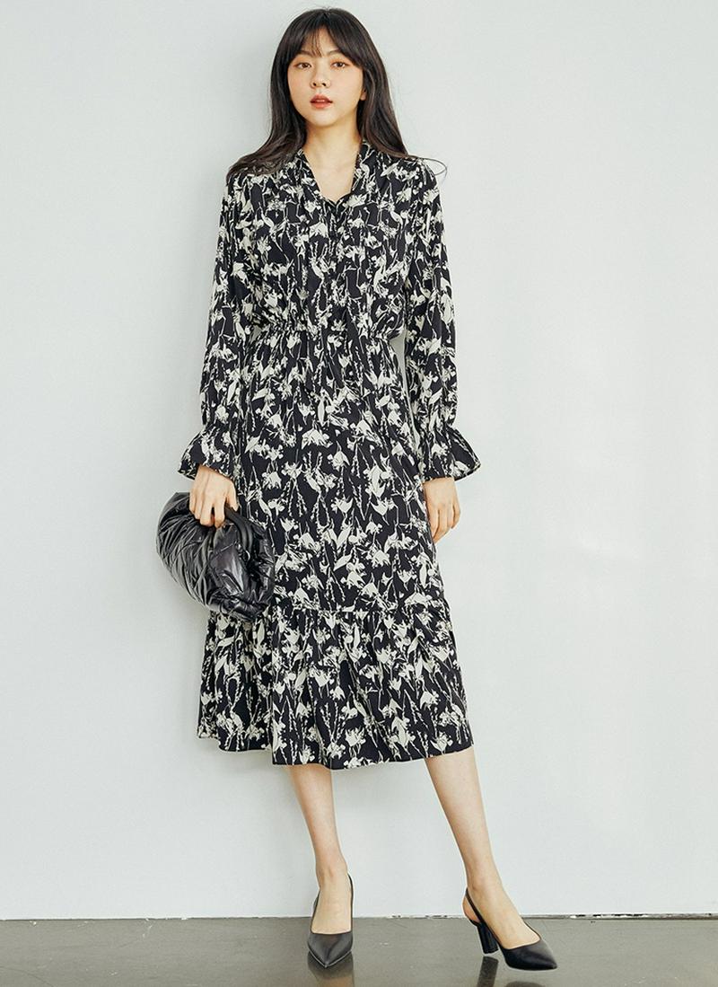 フラワーパターンボウタイワンピース(ブラック)