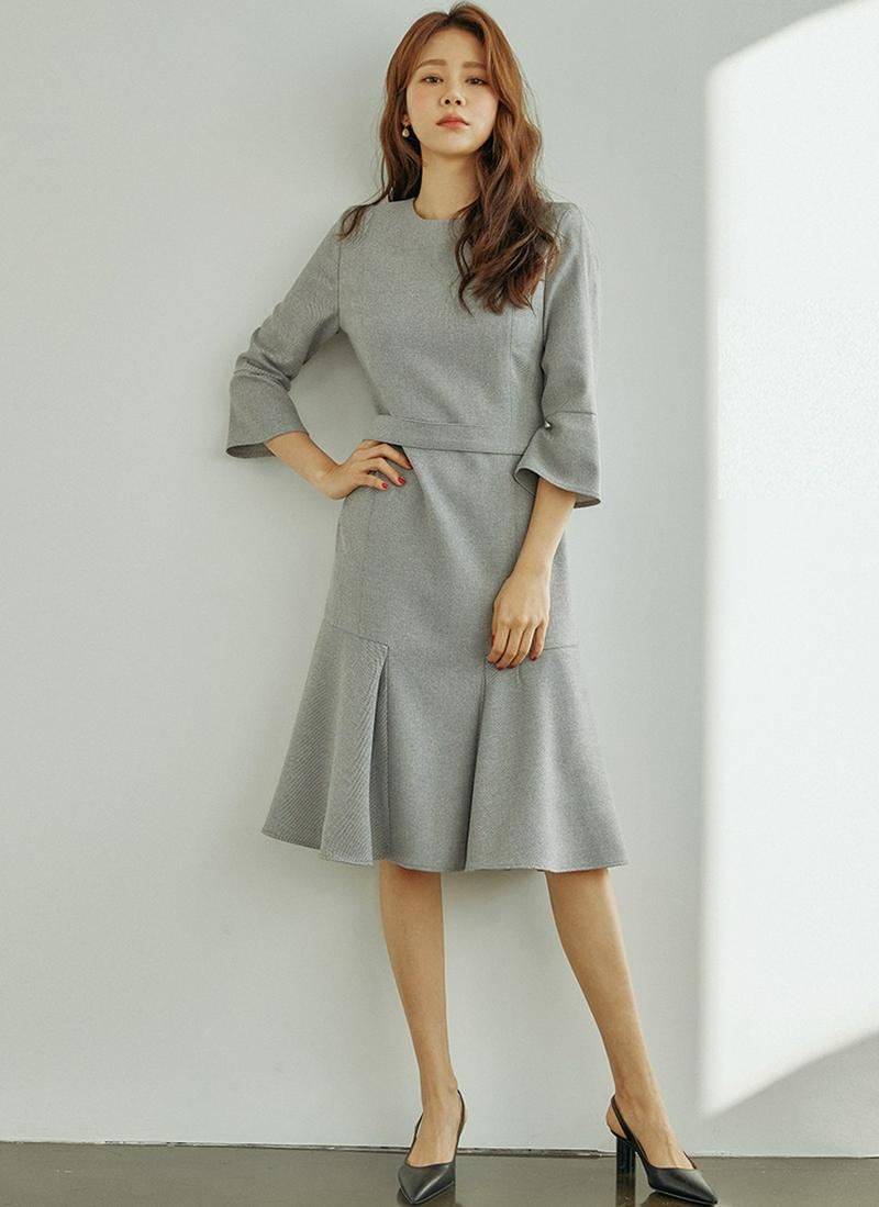 サイドフレアワンピース(ブラック)