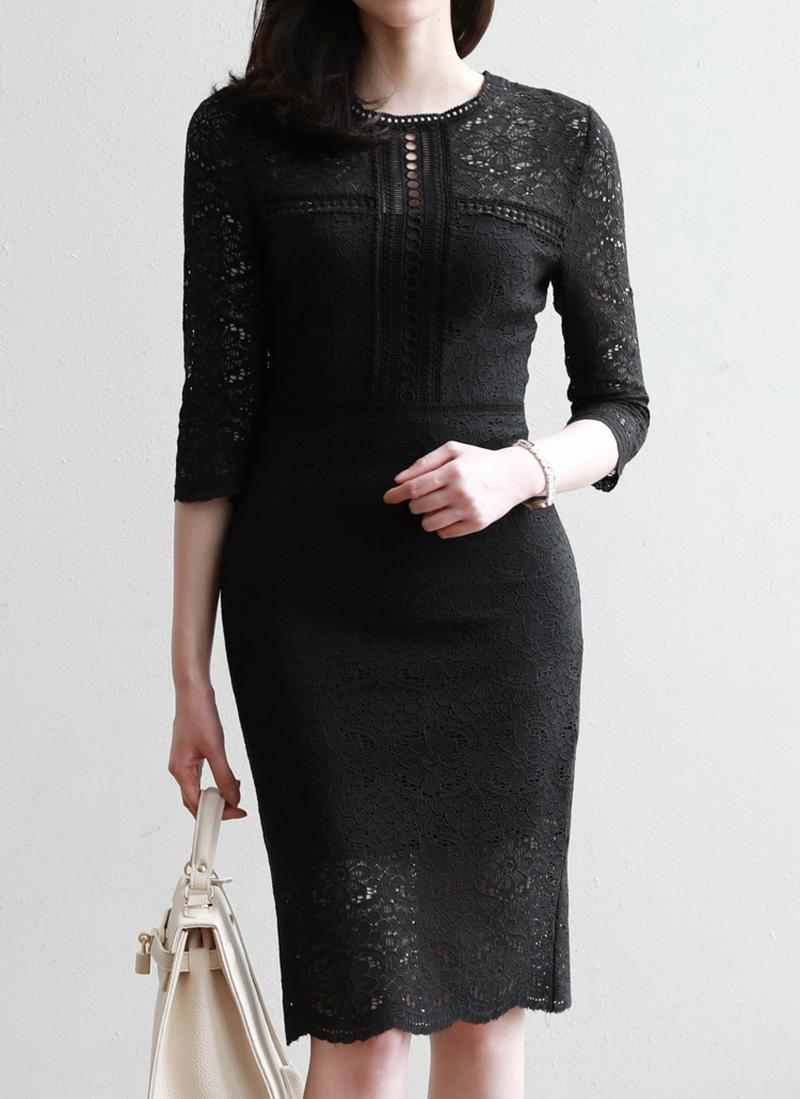 スリムレースワンピース