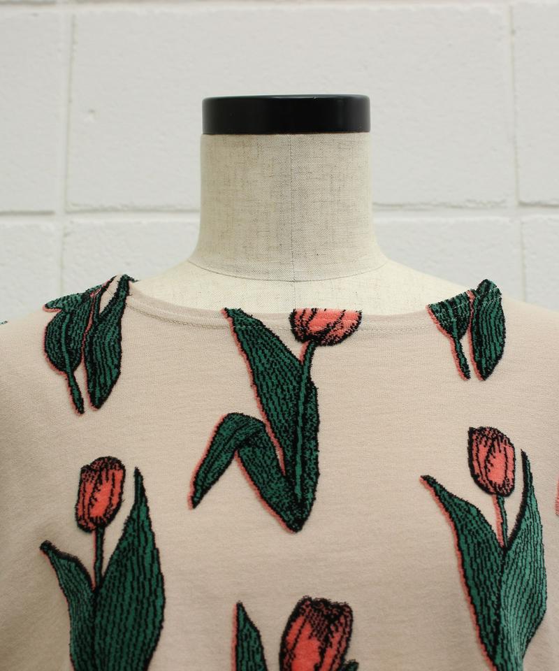 〇eiπe　「TULIP」ジャカード　スクエアプルオーバー